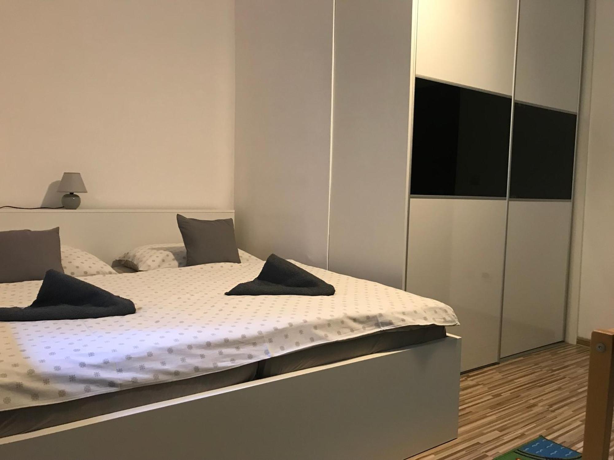 Bystra Apartments Deer And Wolf Bagian luar foto